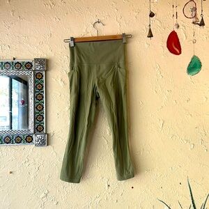 Athleta Sage Green Salutation Stash Pocket Capri size XS